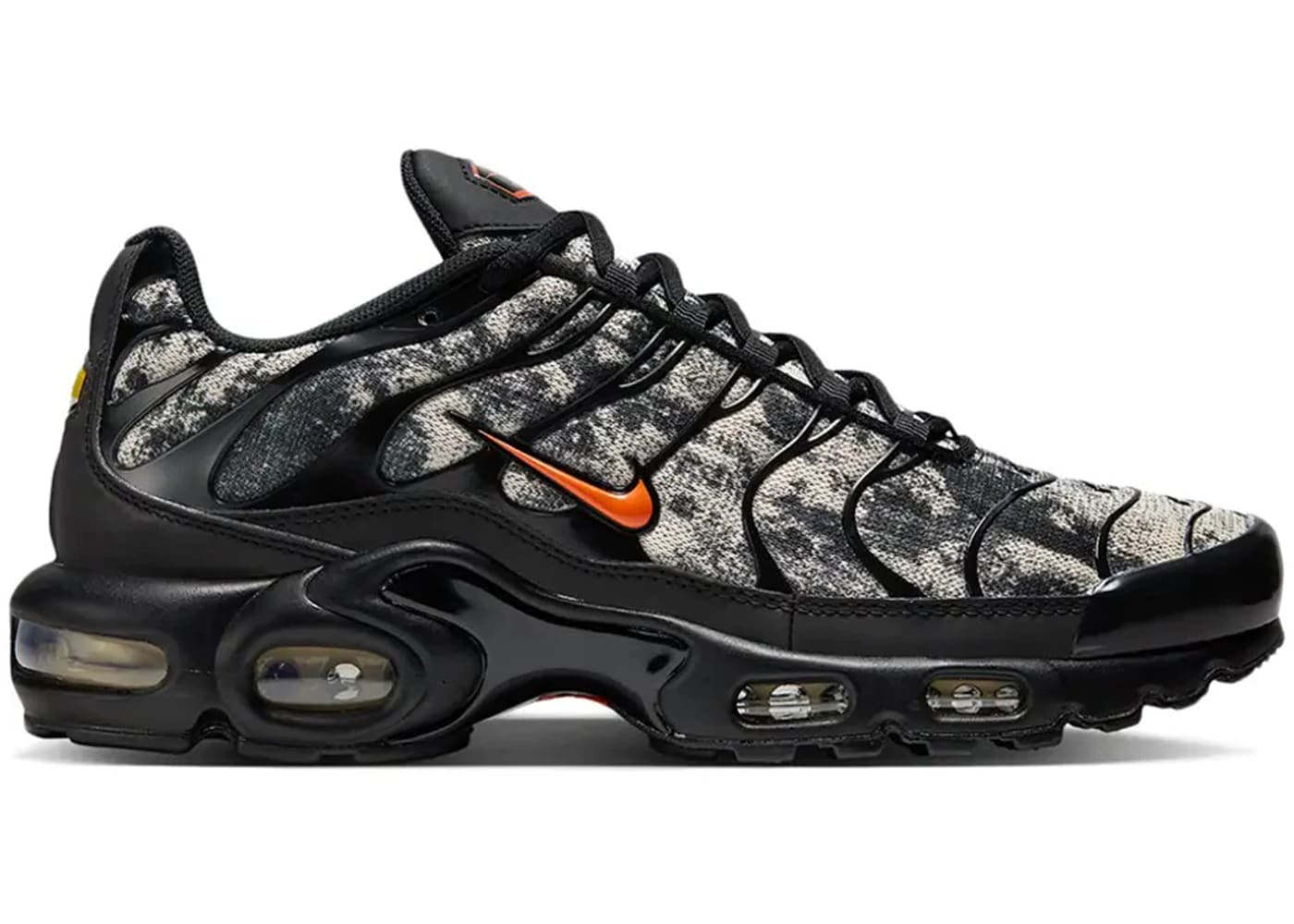 Nike Air Max Plus Camo Black Safety Orange
